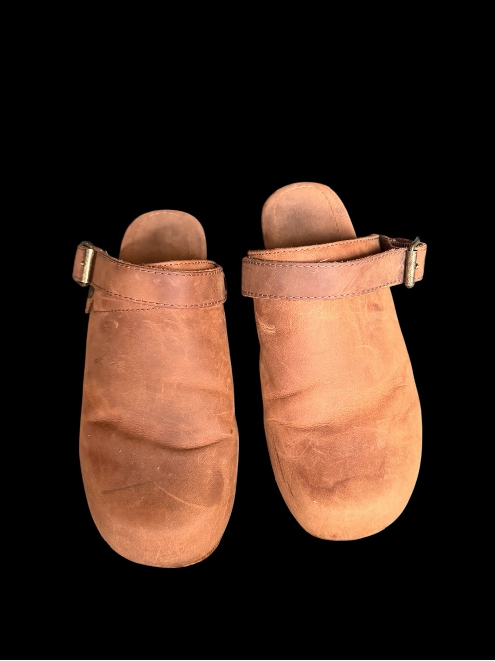 White Mountain Being brown leather wooden platform clogs W8.5